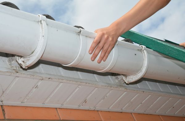 Gutter Reattachment in Morganton